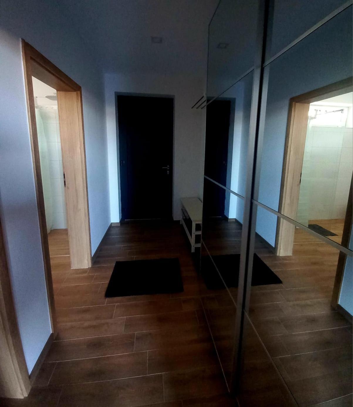 Apartman Violetta Nove Mesto nad Metuji Exterior foto