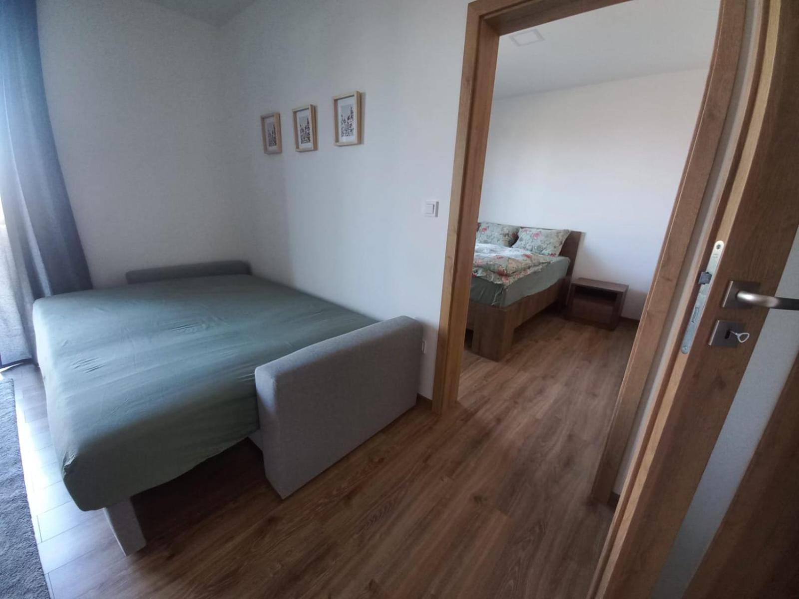 Apartman Violetta Nove Mesto nad Metuji Exterior foto