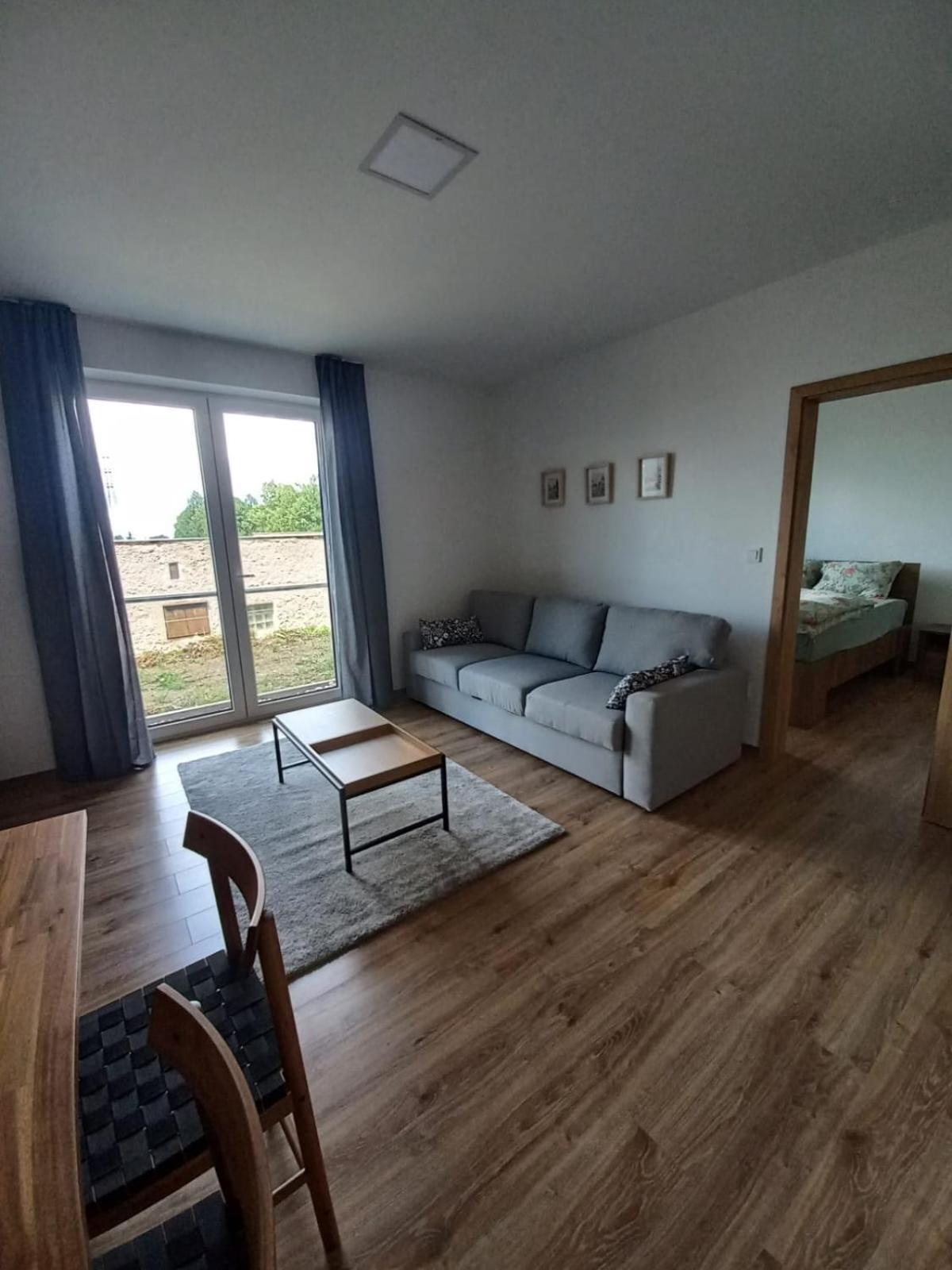 Apartman Violetta Nove Mesto nad Metuji Exterior foto